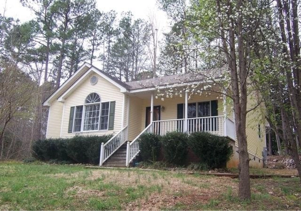 696135796617c_514 Sagamore Drive 1